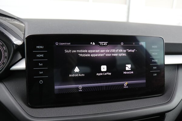 Apple Carplay/Android Auto