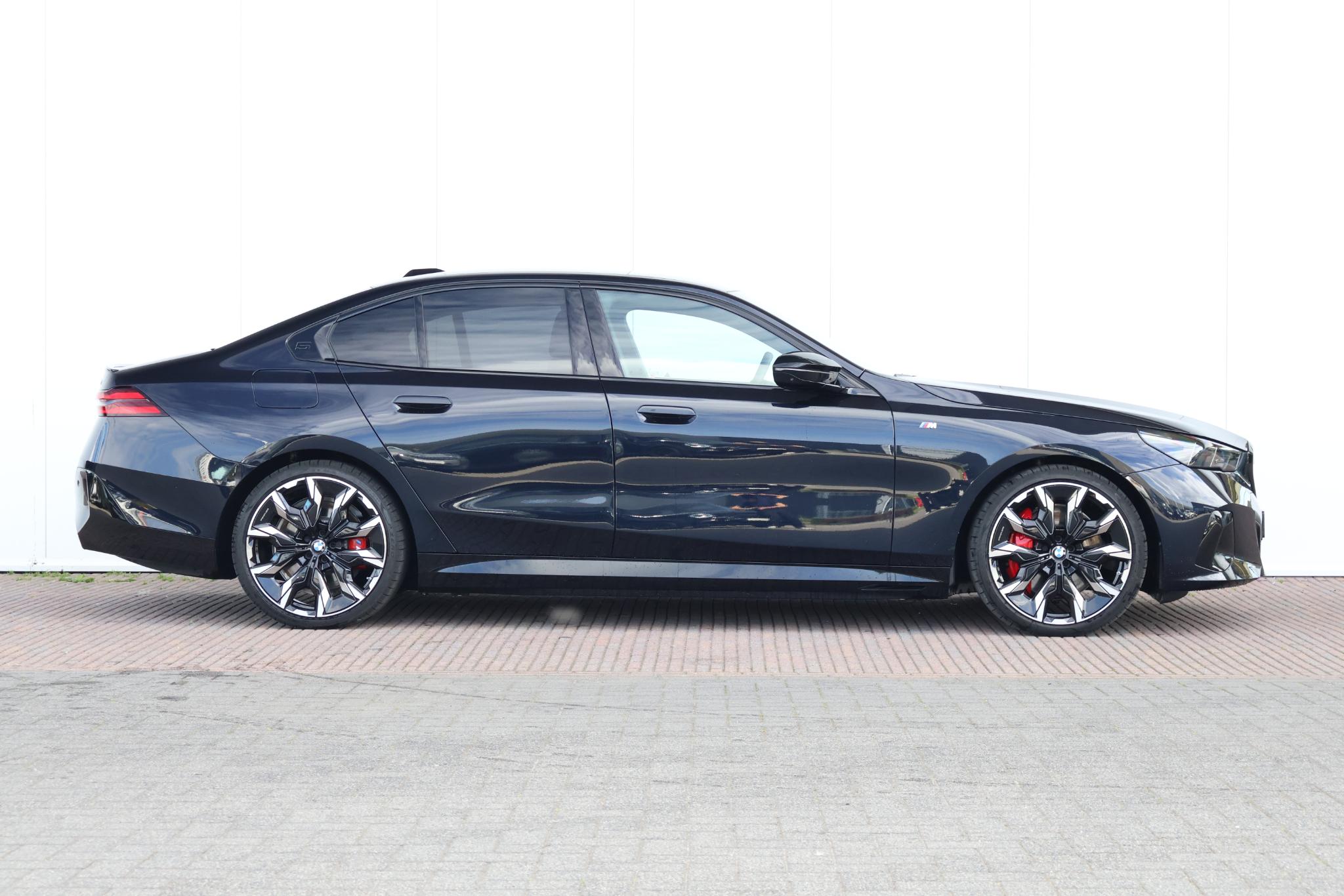 BMW i5 M60 xDrive 84 kWh - Afbeelding 5
