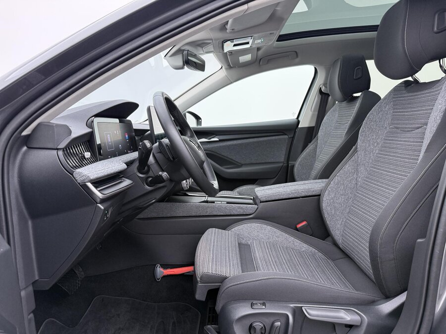 Škoda Superb Combi 1.5 TSI First Edition