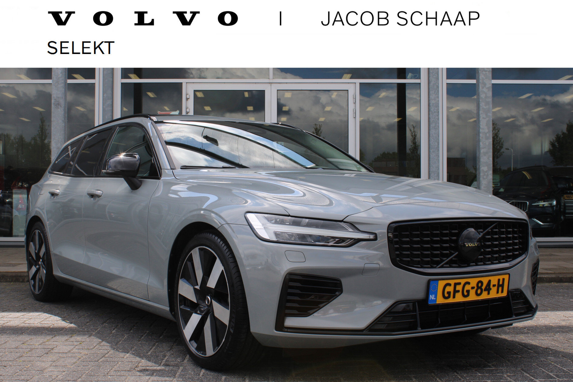 Volvo V60 T8 455PK Automaat Plug-in hybrid AWD Ultra Dark
