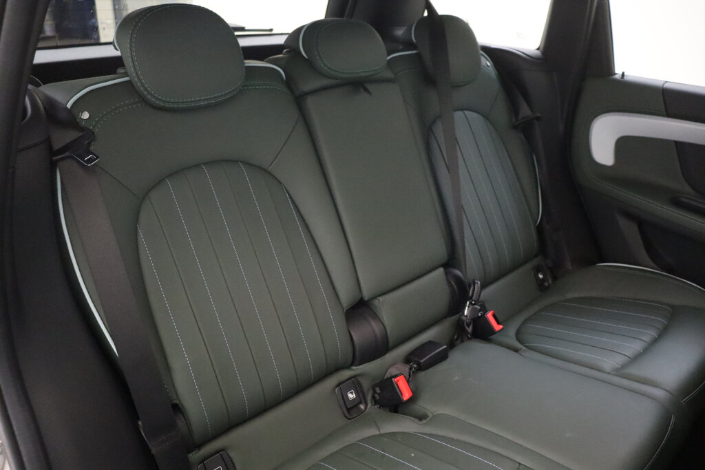 MINI Countryman 21