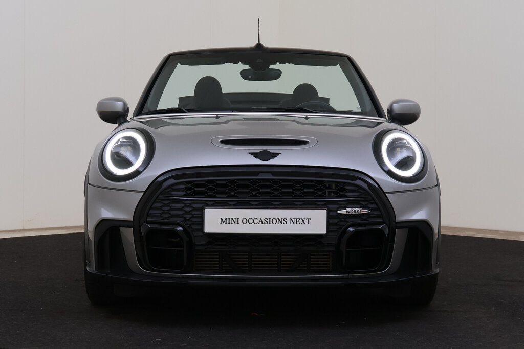 MINI Cooper S Cabrio 4