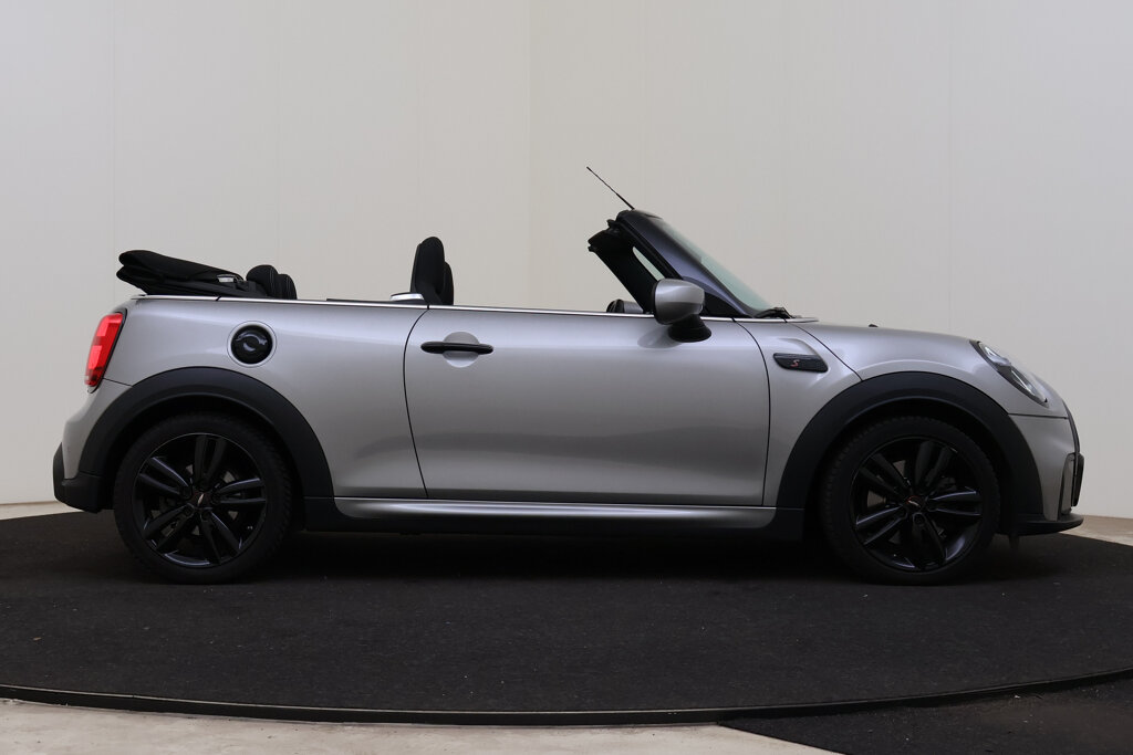 MINI Cooper S Cabrio 7