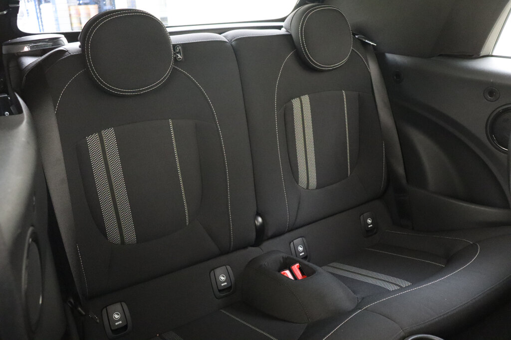 MINI Cooper S Cabrio 21