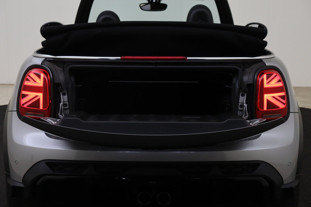 MINI Cooper S Cabrio 64