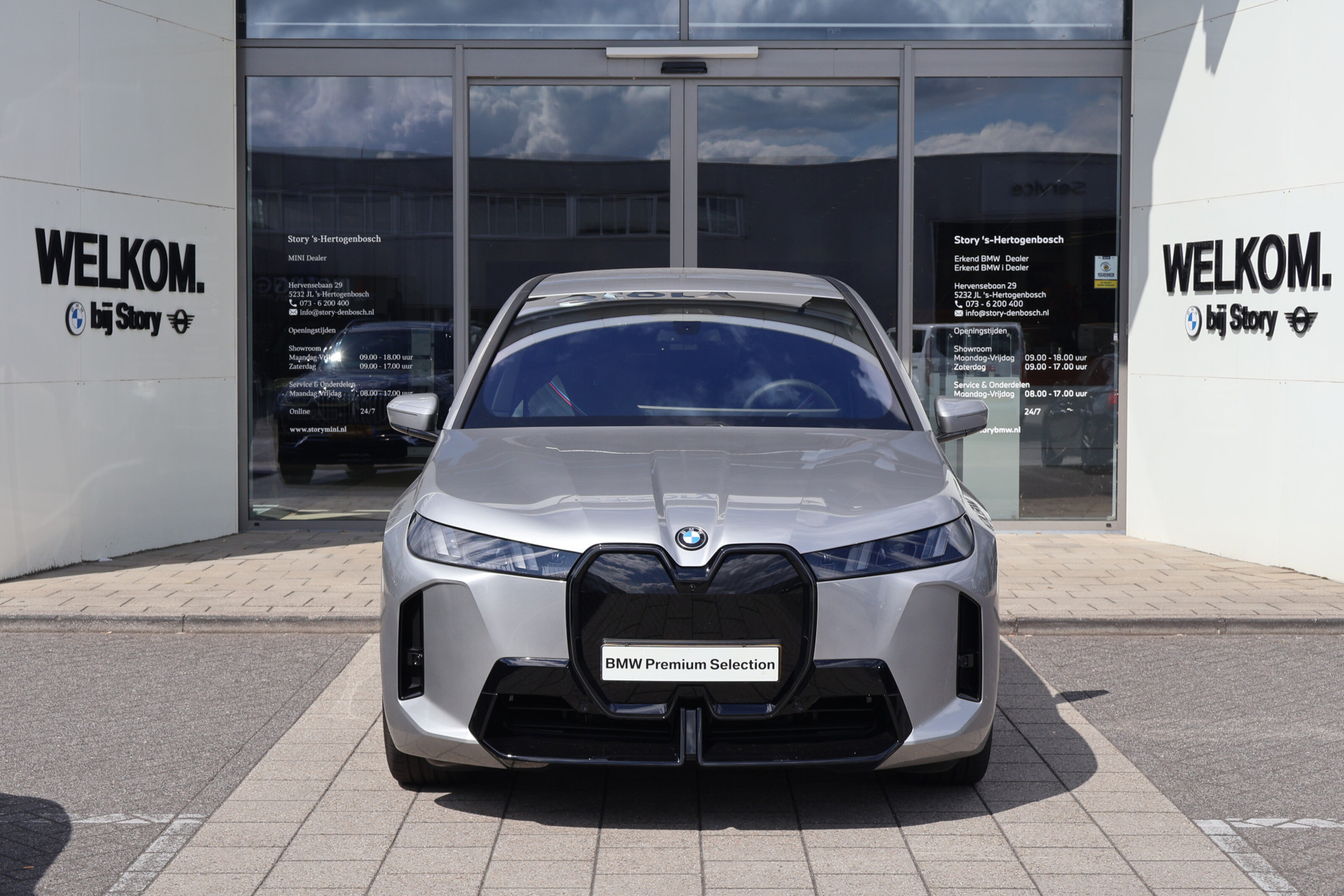 BMW iX xDrive45 M Sport