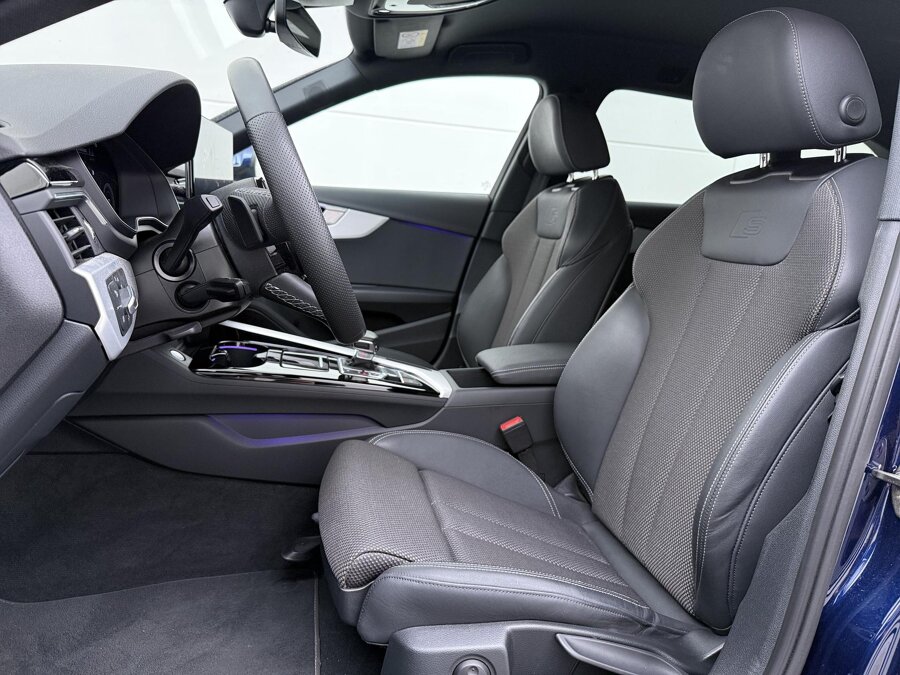 Audi A4 Avant 35 TFSI S-line