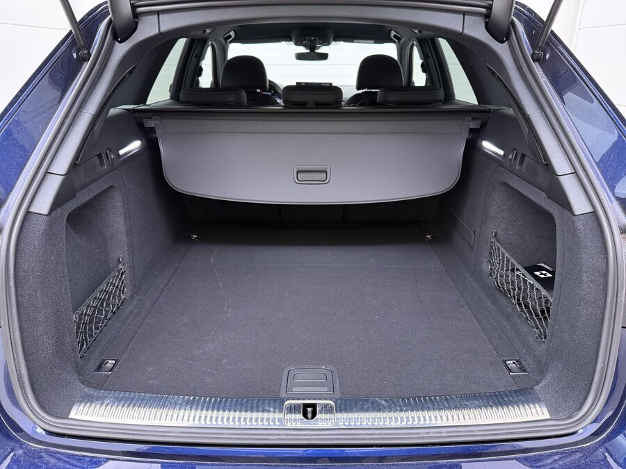 Audi A4 Avant 35 TFSI S-line