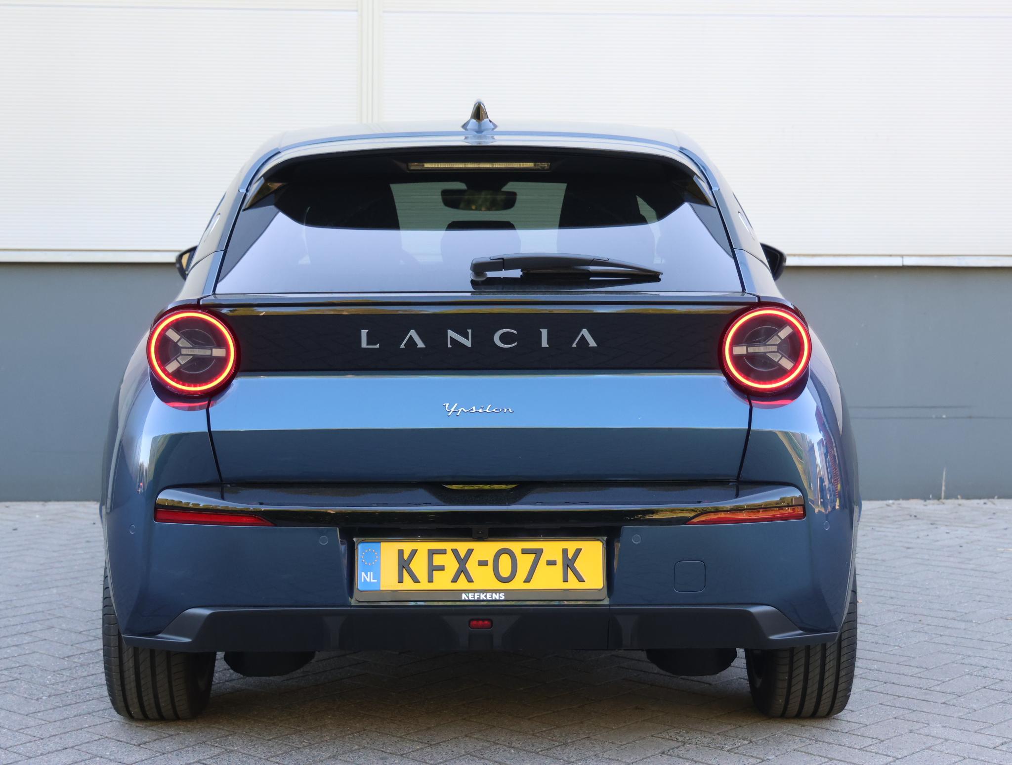 Lancia Ypsilon