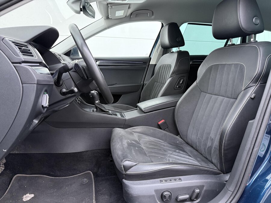 Škoda Superb Combi 1.4 TSI iV Edition Plus