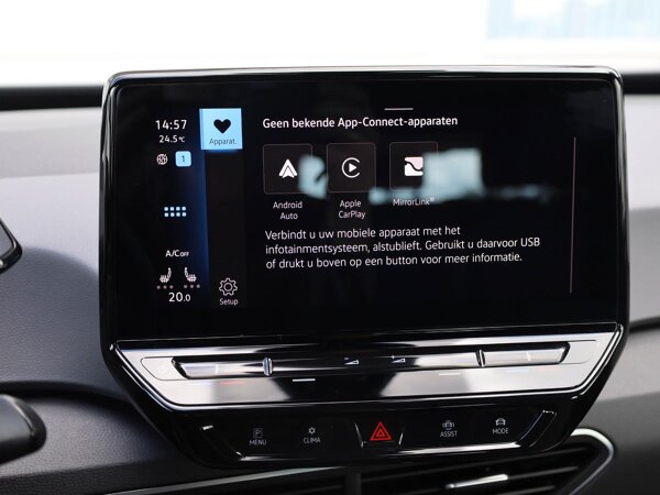 Apple Carplay/Android Auto Apple Carplay/Android Auto