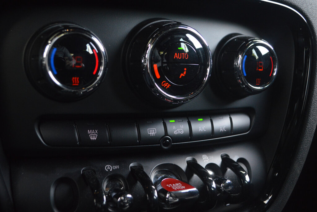 MINI Clubman 15