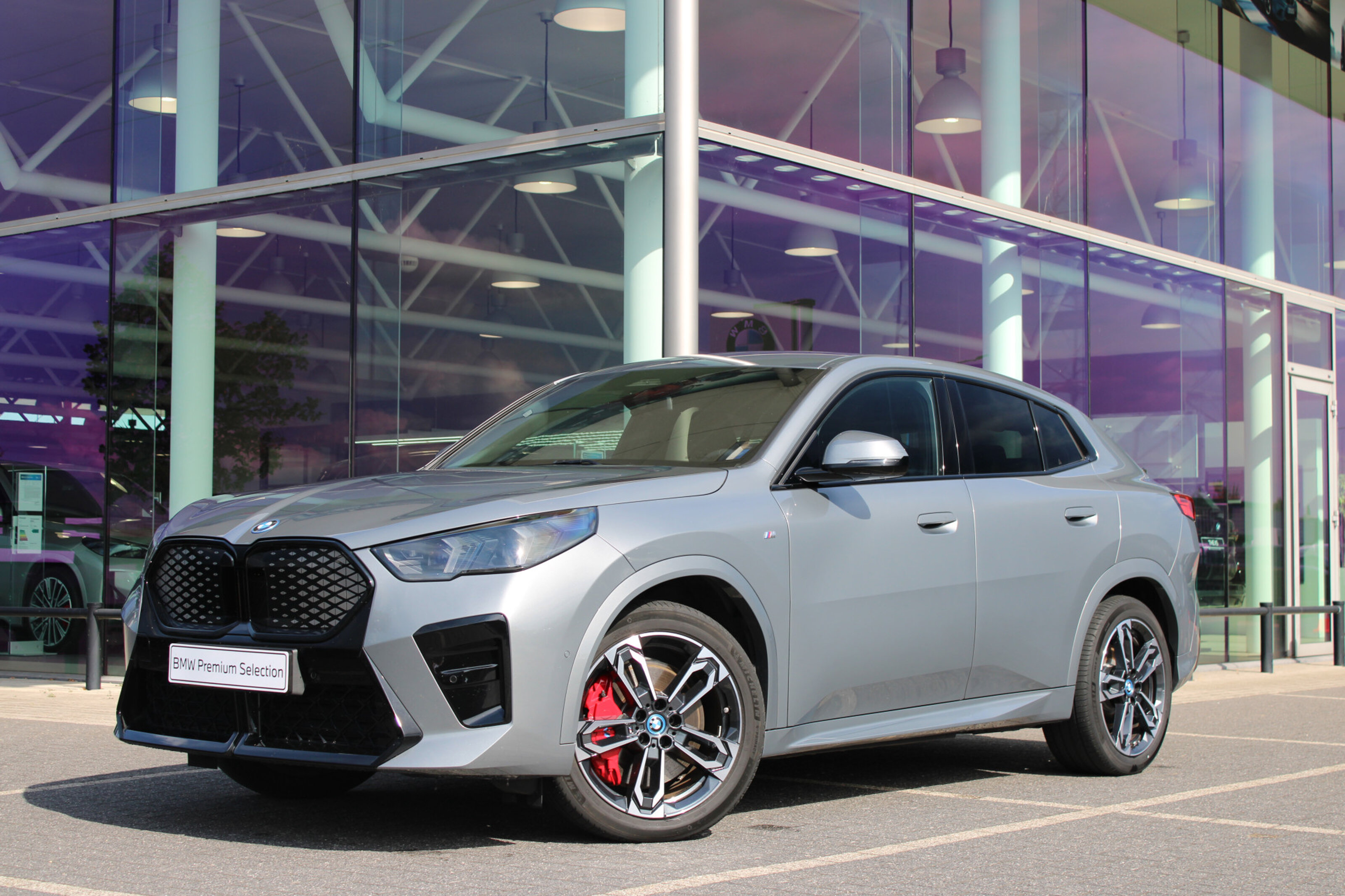 BMW iX2 xDrive30 M Sport