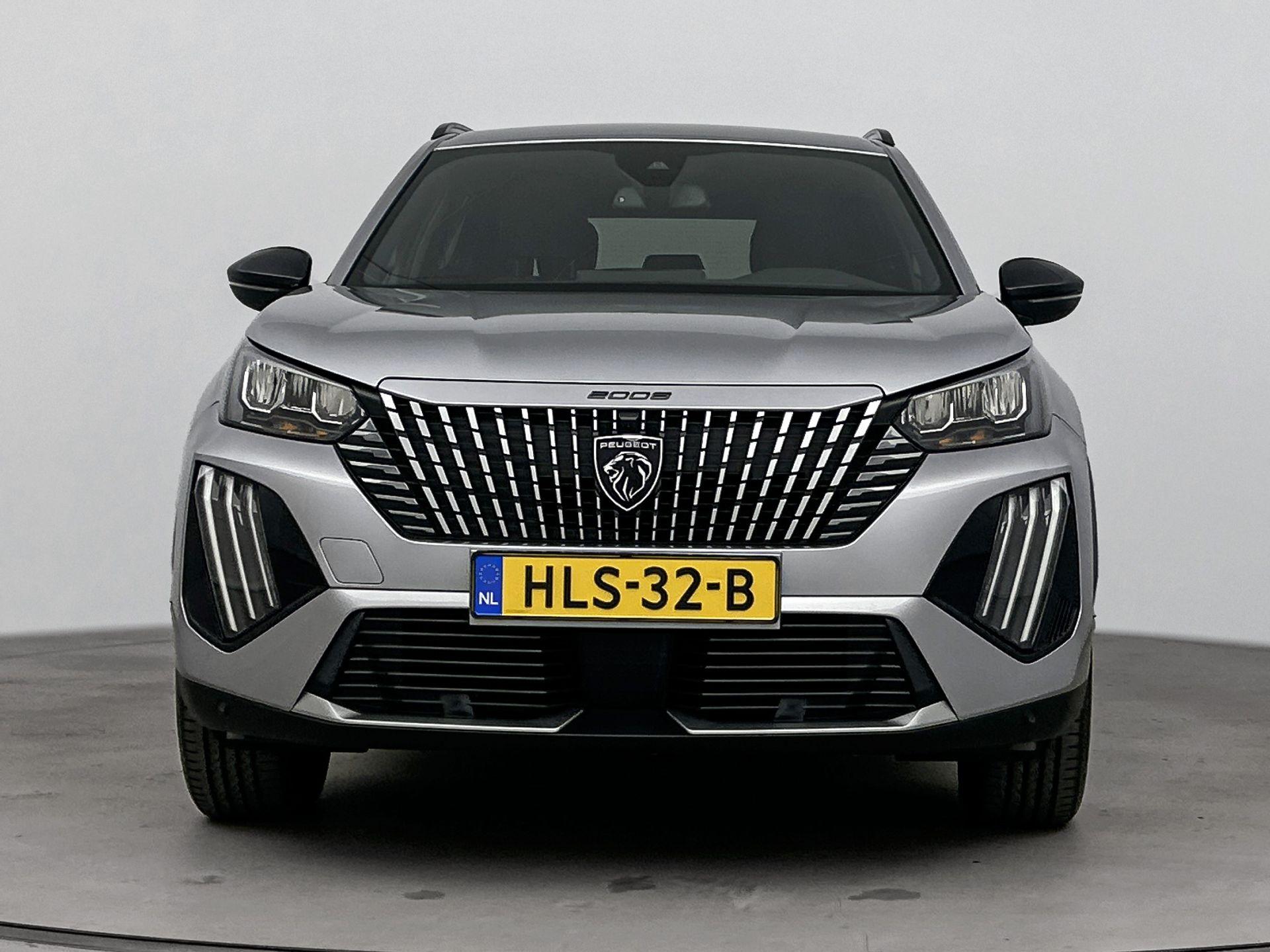 Peugeot e-2008