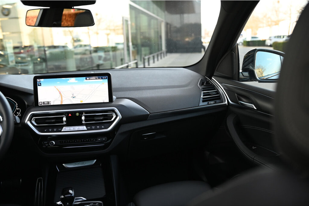 BMW X3 25