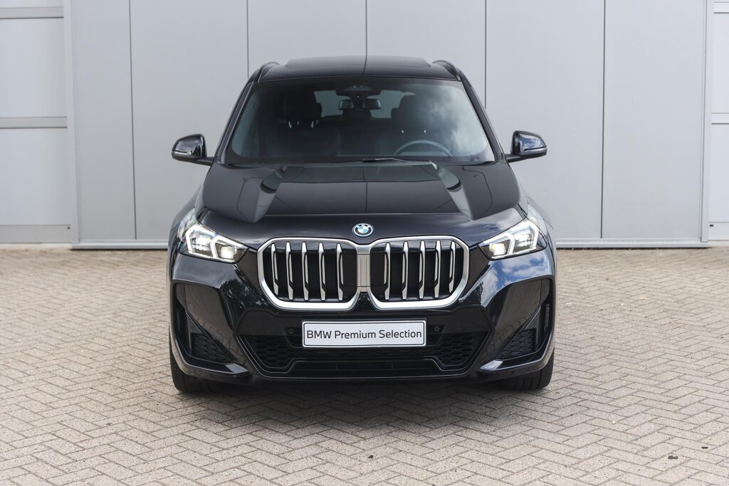 BMW X1 6