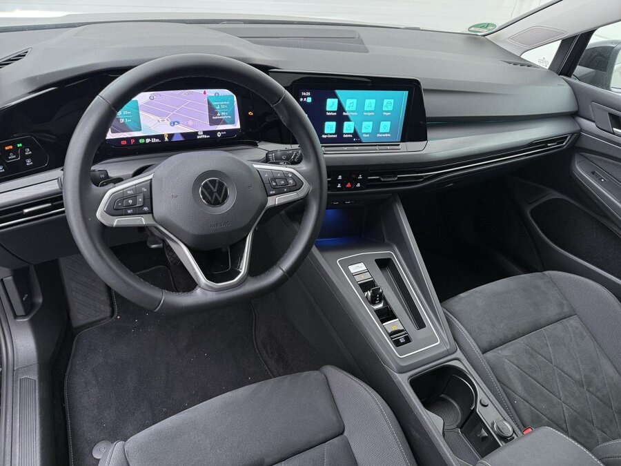 Volkswagen Golf 1.4 eHybrid Style