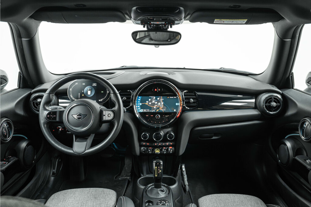 MINI Electric 4