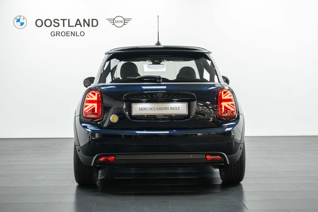 MINI Electric 33