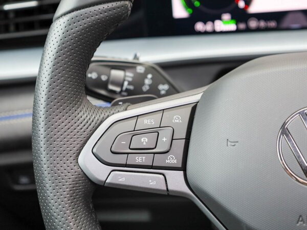 cruise control adaptief met Stop&Go en stuurhulp cruise control adaptief met Stop&Go en stuurhulp