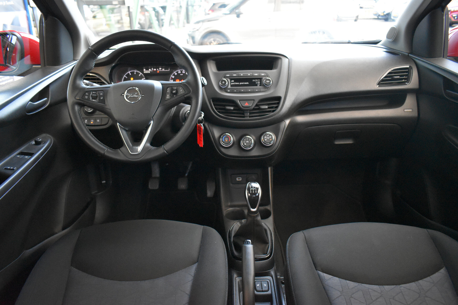 Opel KARL 1.0 ecoFLEX 120 Jaar Edition 74pk - Afbeelding 2