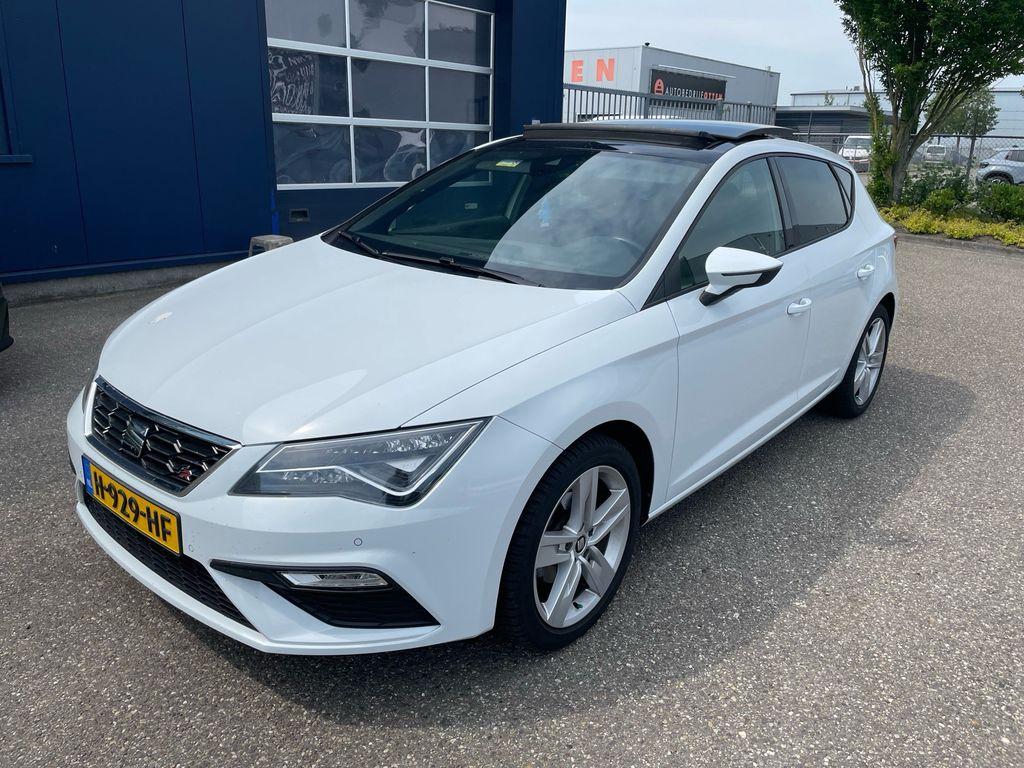 SEAT León
