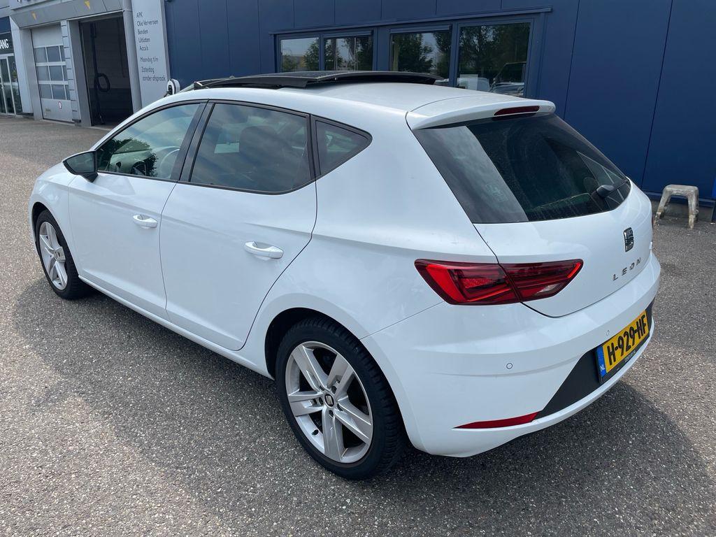 SEAT León