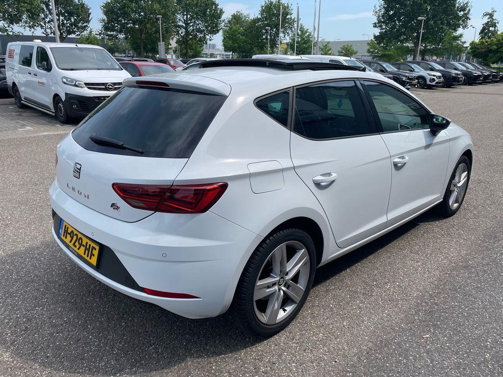 SEAT León