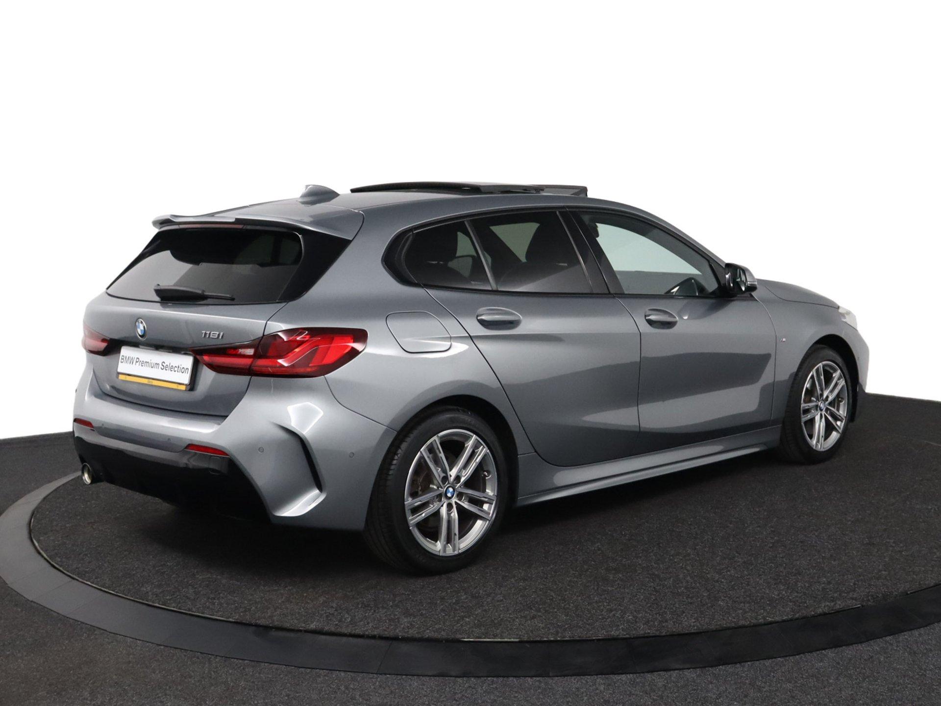 BMW 1 Serie 118i Business Edition - Afbeelding 2