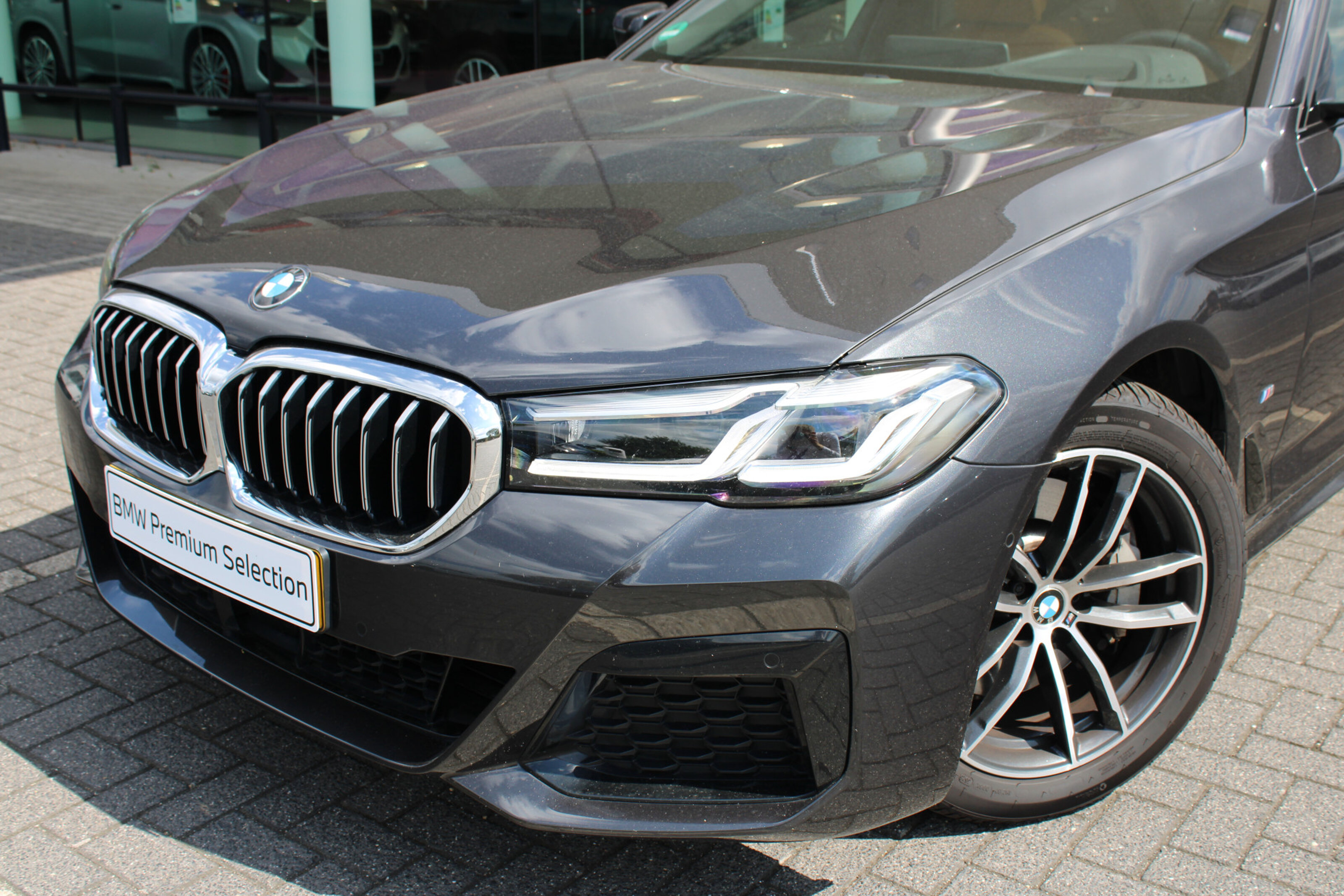 BMW 5 Serie 530i M Sport Automaat