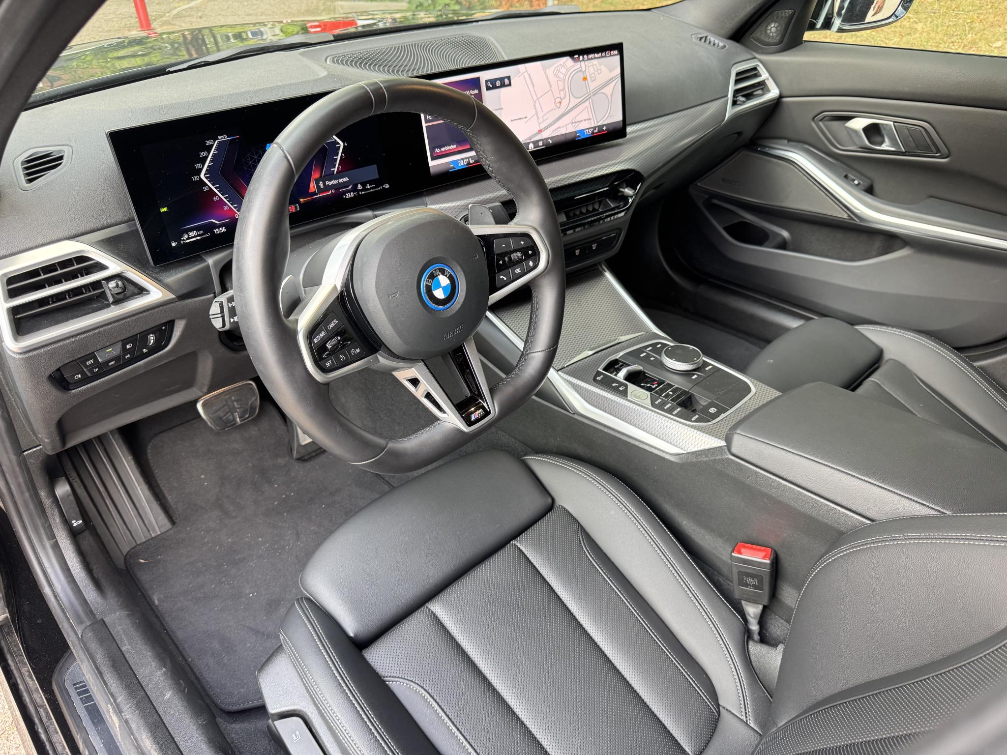 BMW 3-serie Sedan 330e - Afbeelding 4