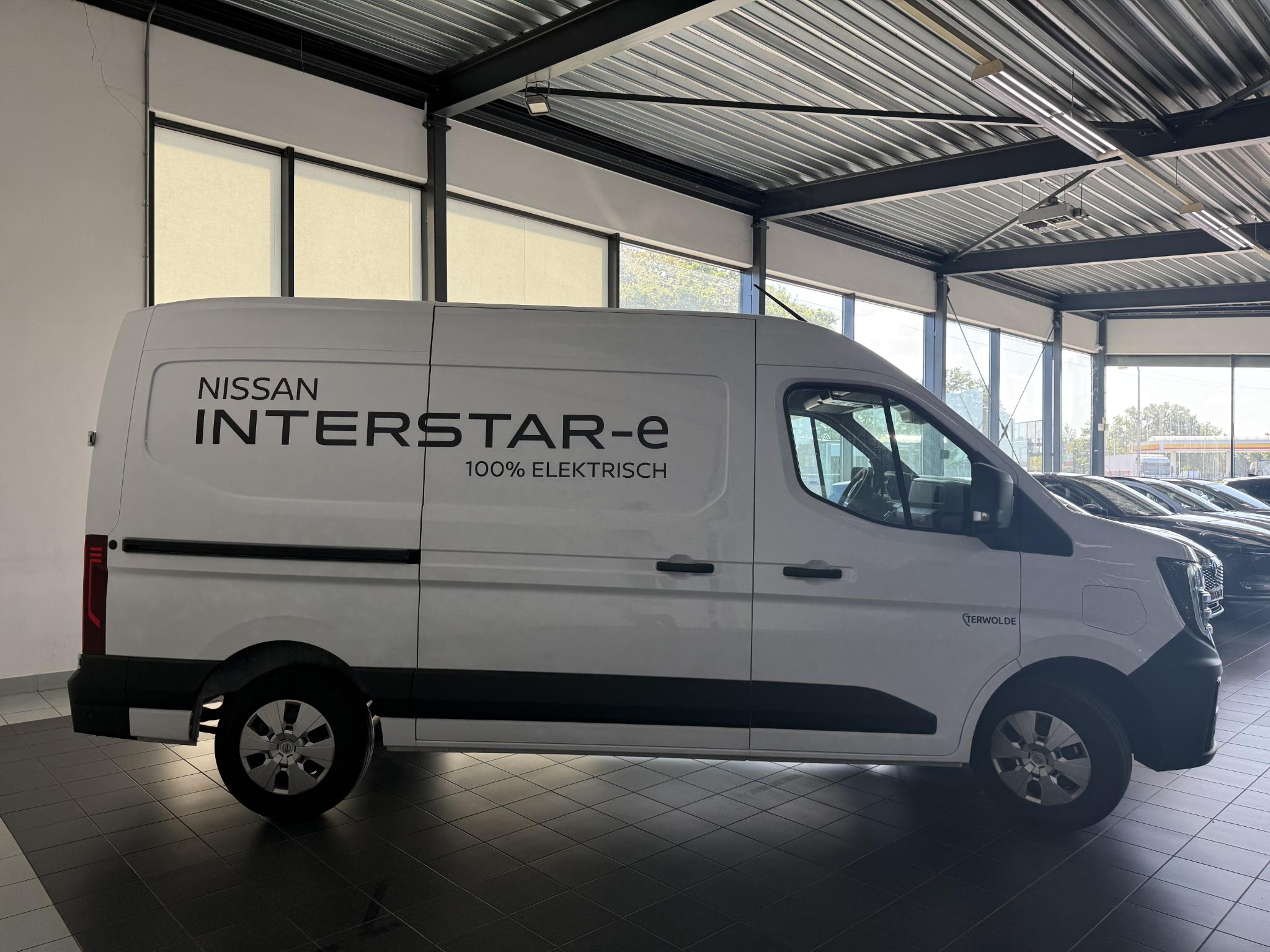 Nissan Interstar Interstar-e L2H2 Limited 87 kWh - Afbeelding 4