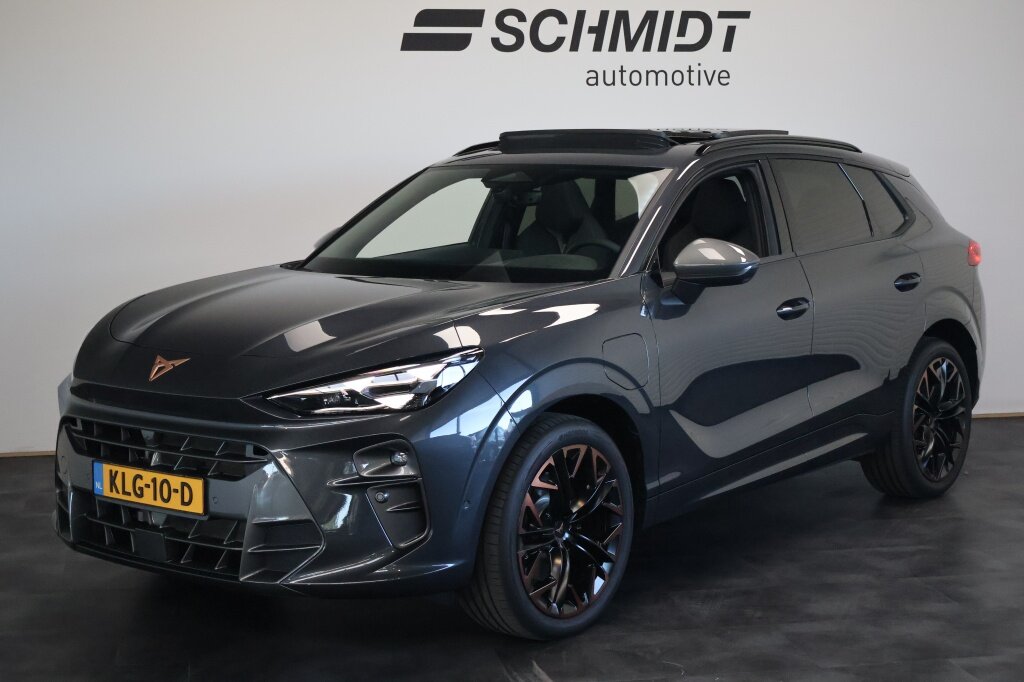 CUPRA Terramar 1.5 e-Hybrid 272pk VZ | Panoramadak | Trekhaak | Sennheiser