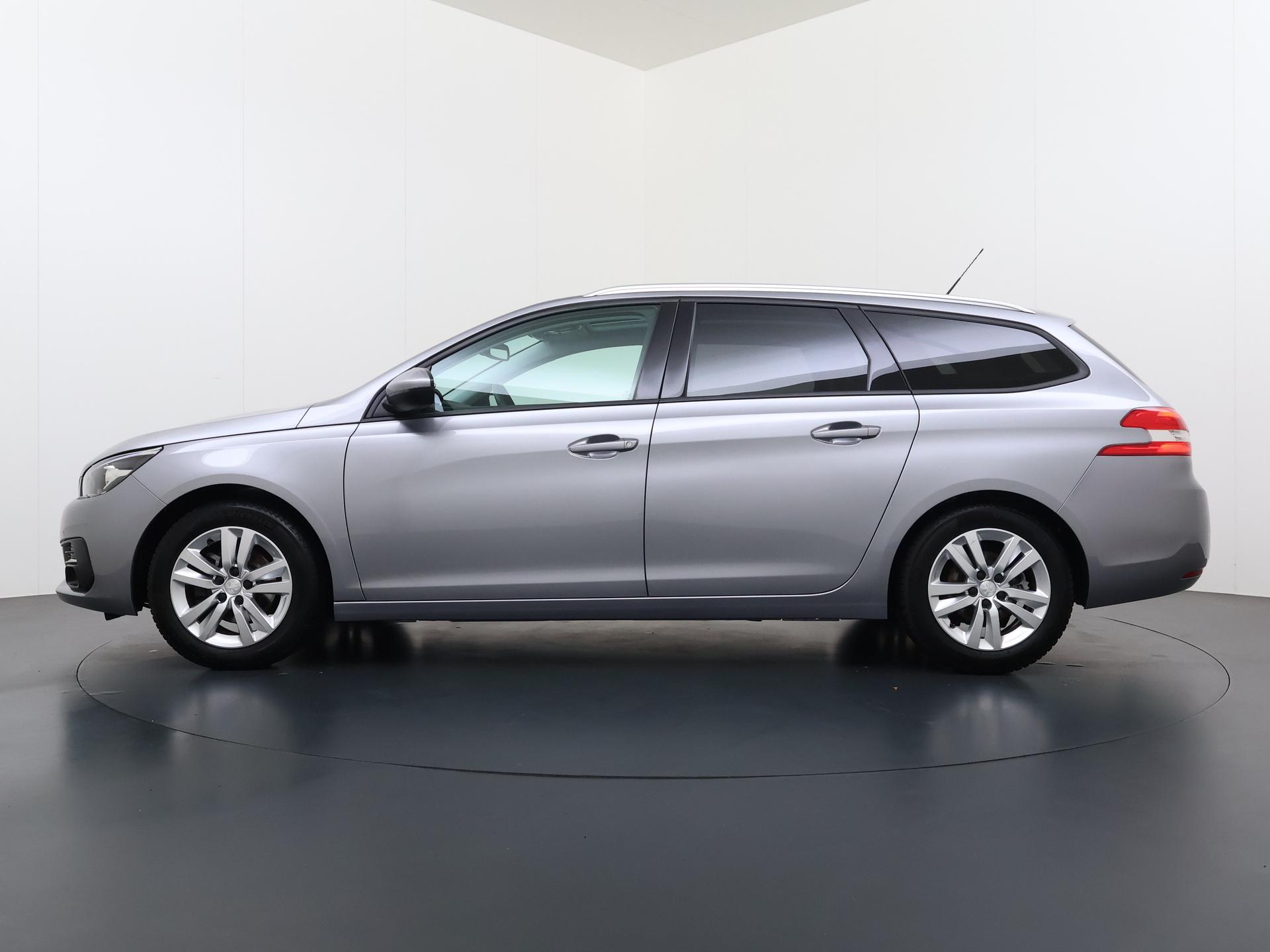 Peugeot 308 SW Blue Lease Executive 110pk - Afbeelding 4