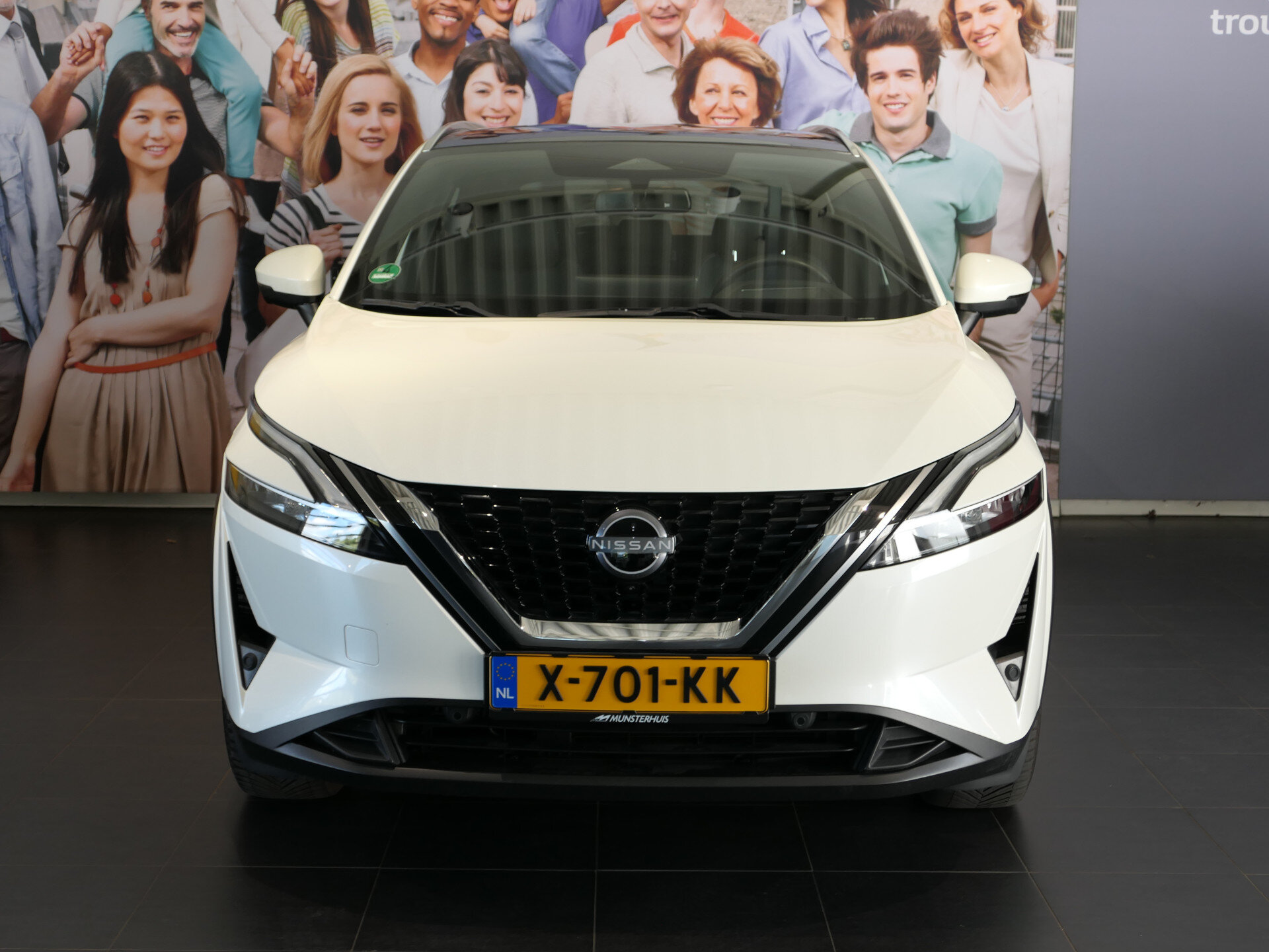 Nissan Qashqai 1.3 MHEV Xtronic Tekna *1.800kg trekgewicht!* - Occasion Lease vanaf €509 p/m - - Afbeelding 2