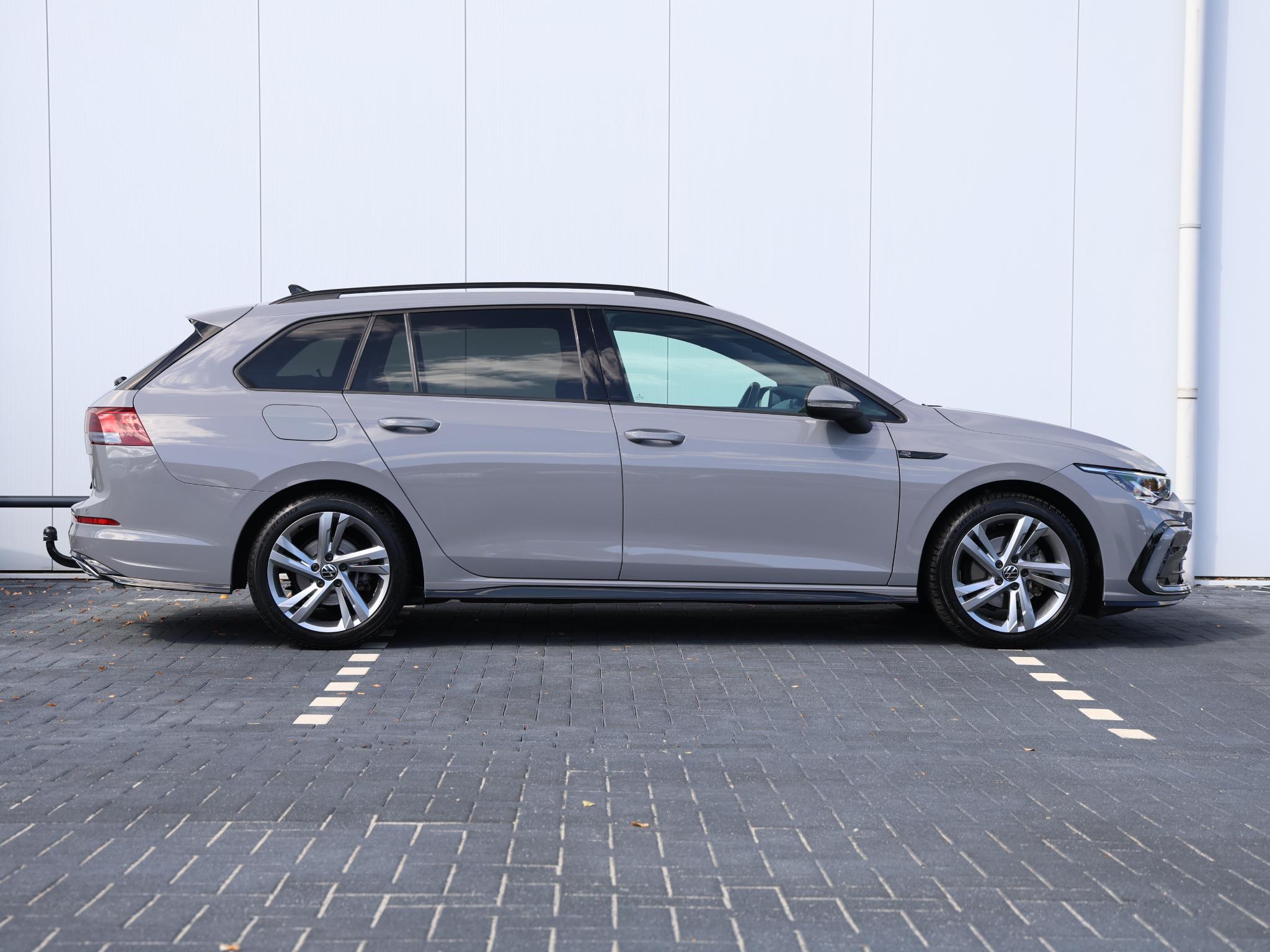 Volkswagen Golf Variant 1.5 eTSI R-Line - Afbeelding 2