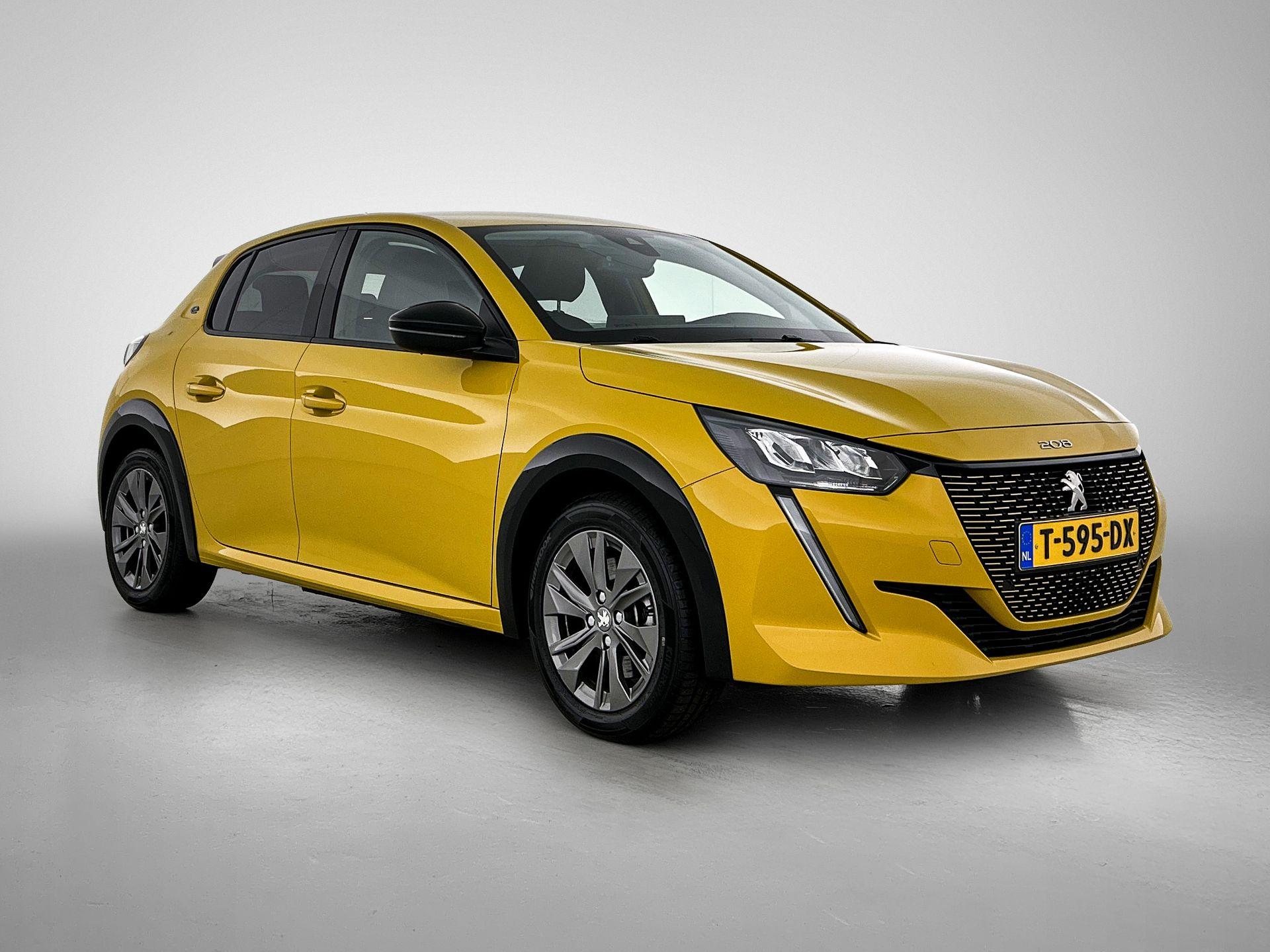 Peugeot e-208