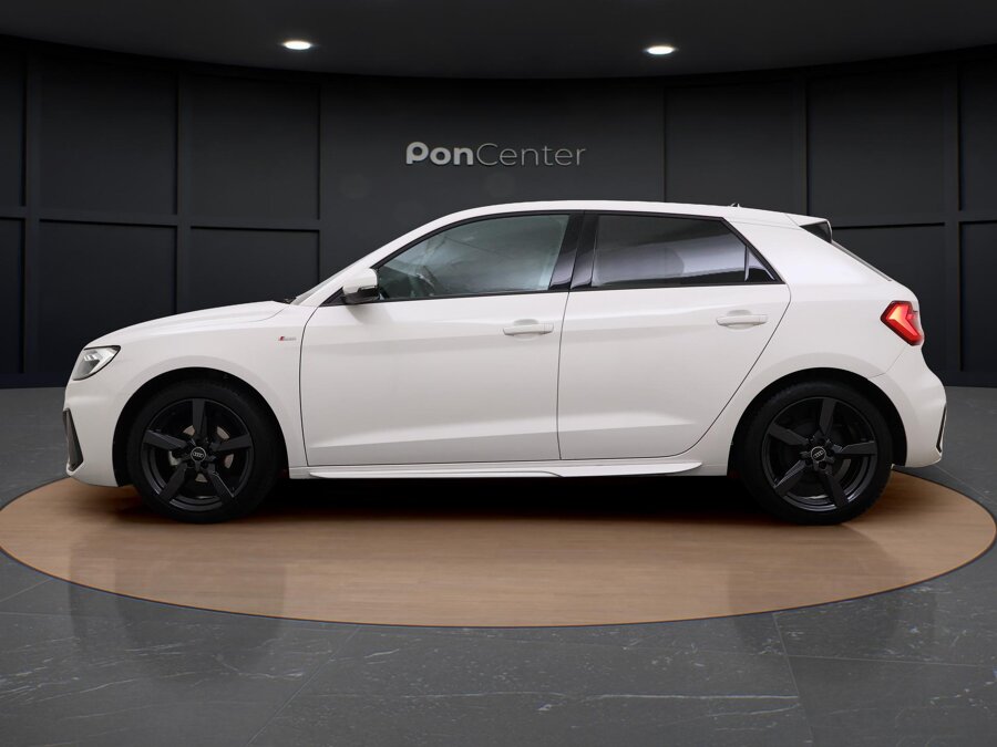 Audi A1 Sportback 25 TFSI S-line