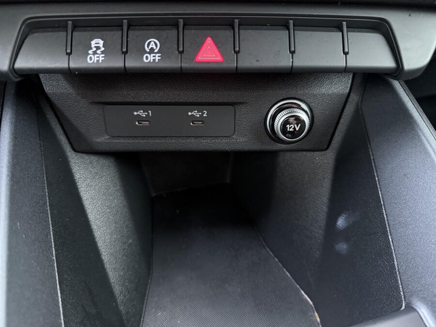 Audi A1 Sportback 25 TFSI S-line
