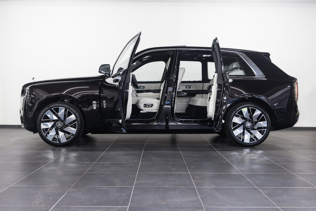 Rolls-Royce Cullinan - foto 3