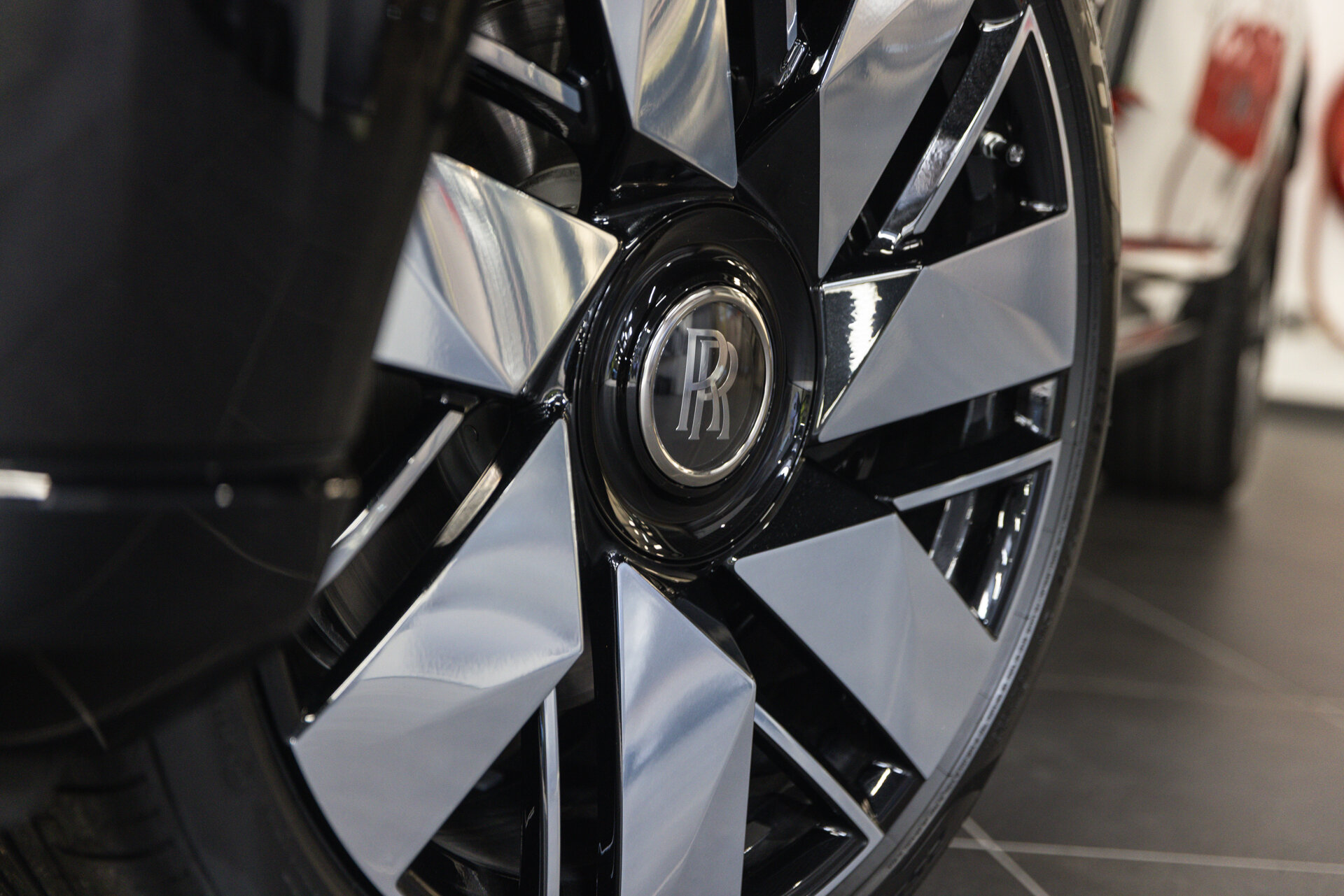 Rolls-Royce Cullinan - foto 9