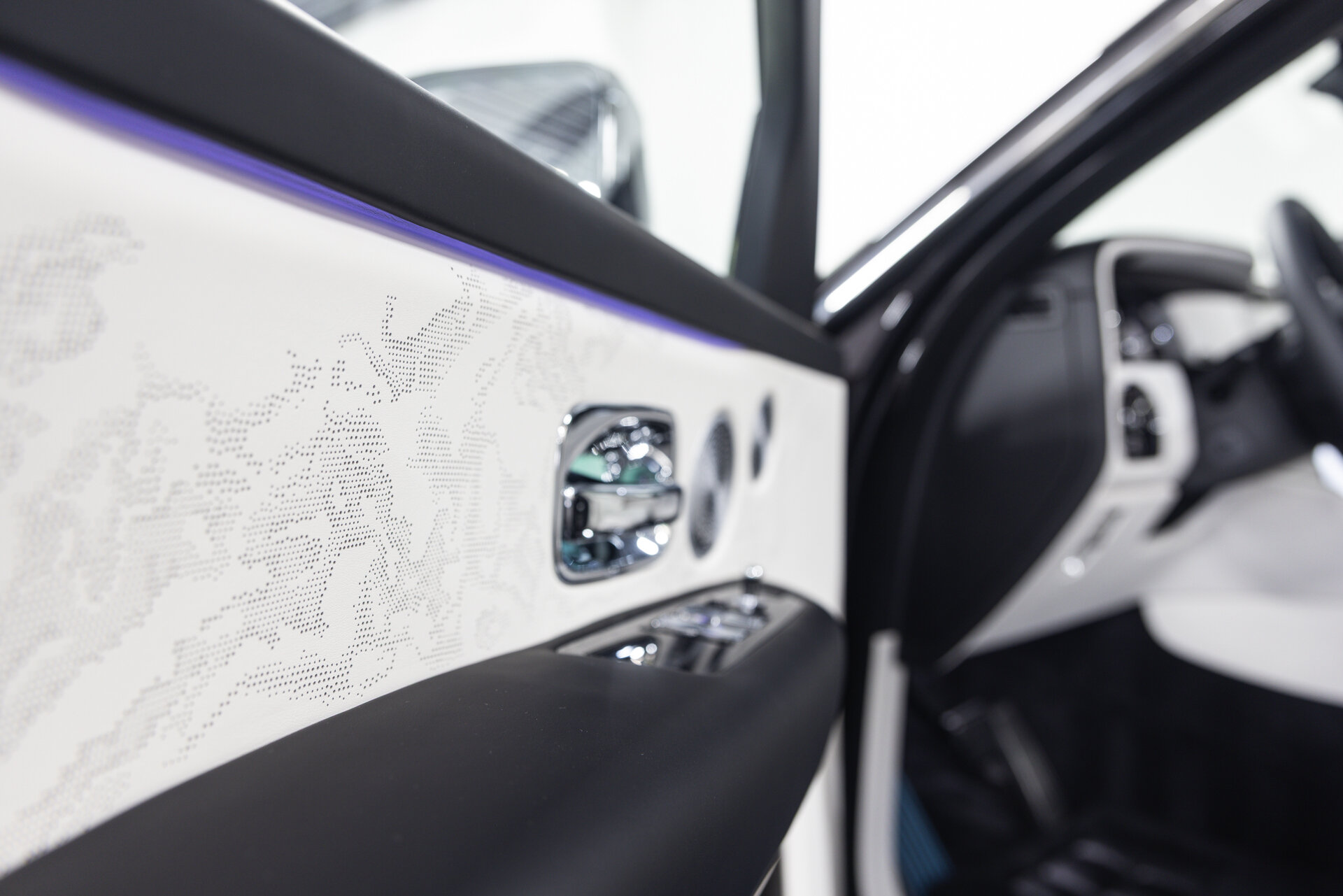 Rolls-Royce Cullinan - foto 17