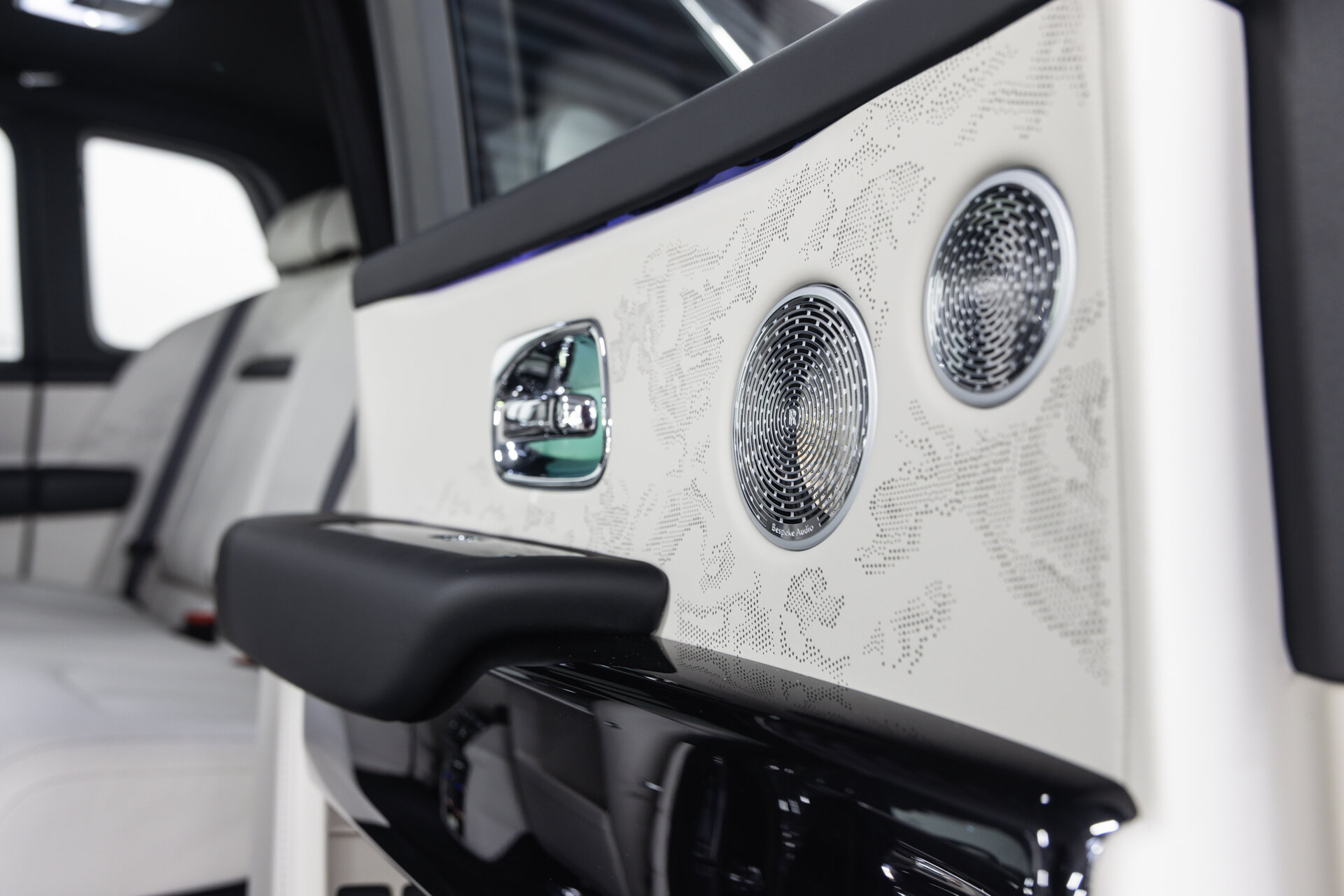 Rolls-Royce Cullinan - foto 18
