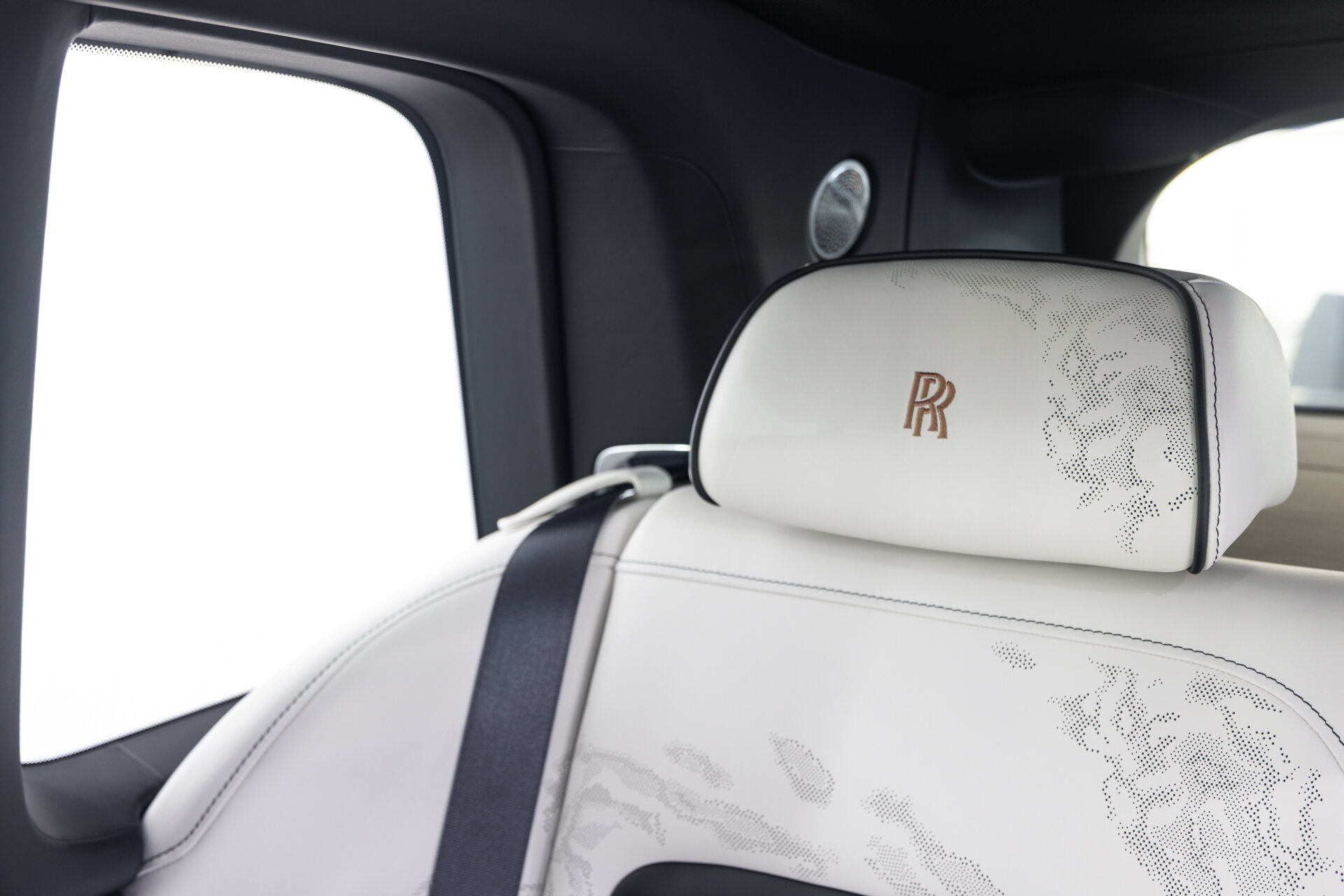 Rolls-Royce Cullinan - foto 21