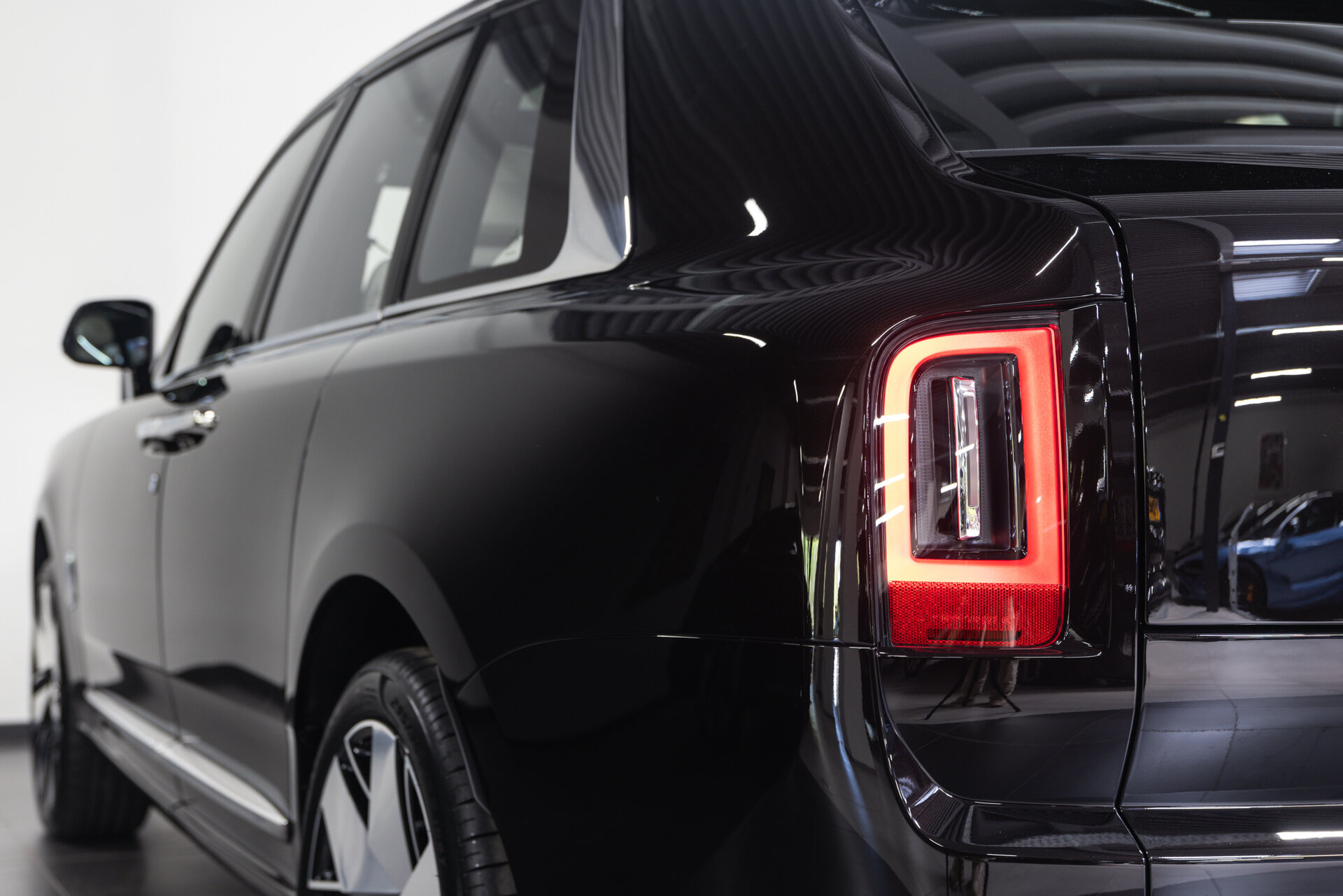 Rolls-Royce Cullinan - foto 30