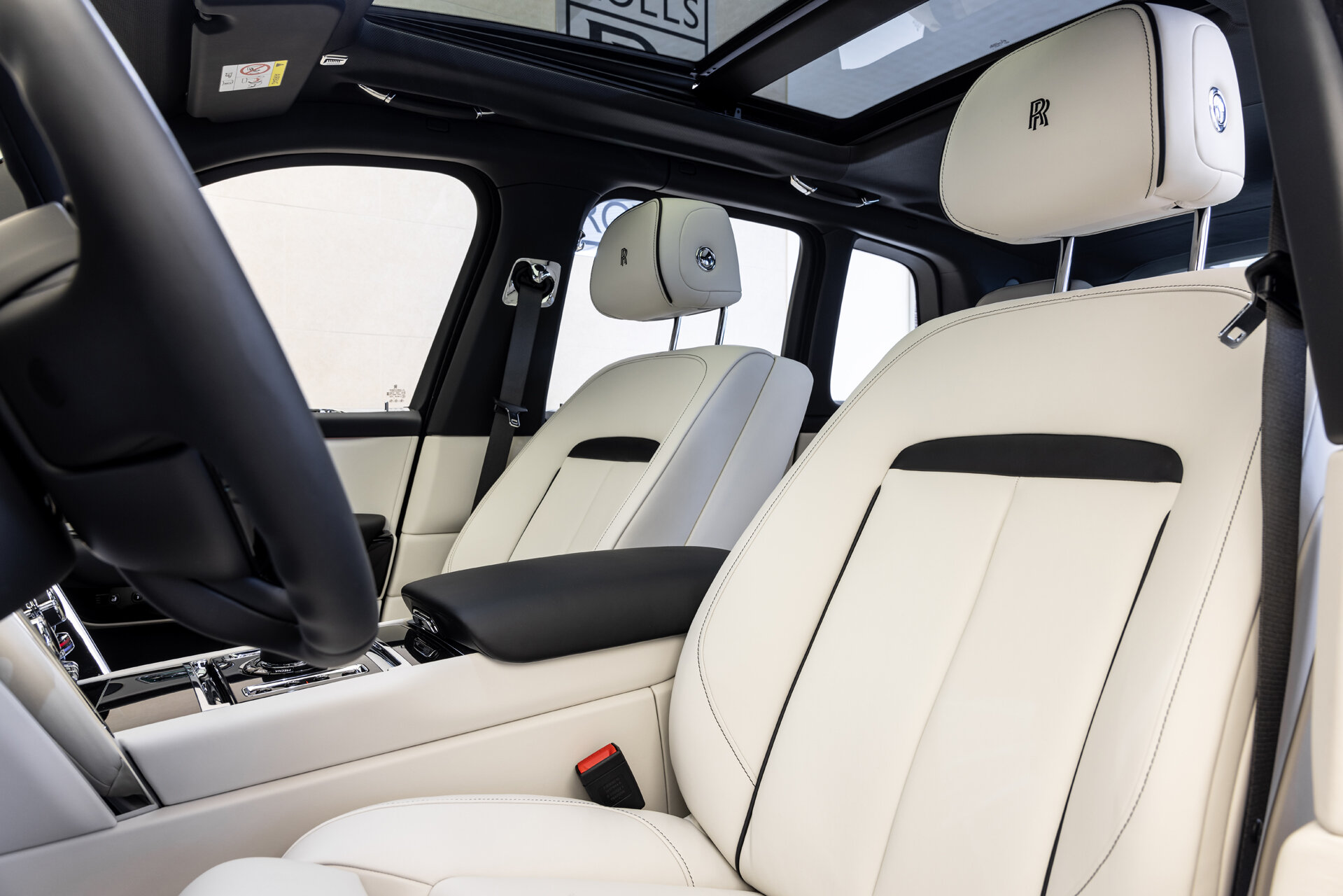 Rolls-Royce Cullinan 6.75 V12 - Afbeelding 4