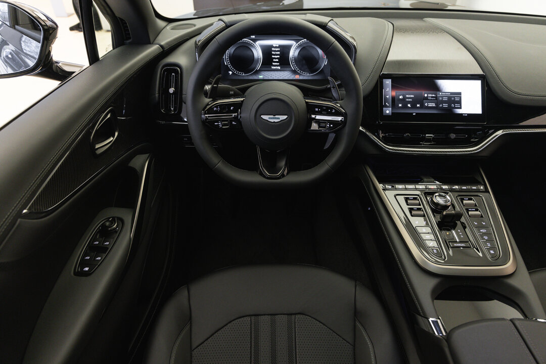 Aston Martin DBX - foto 3