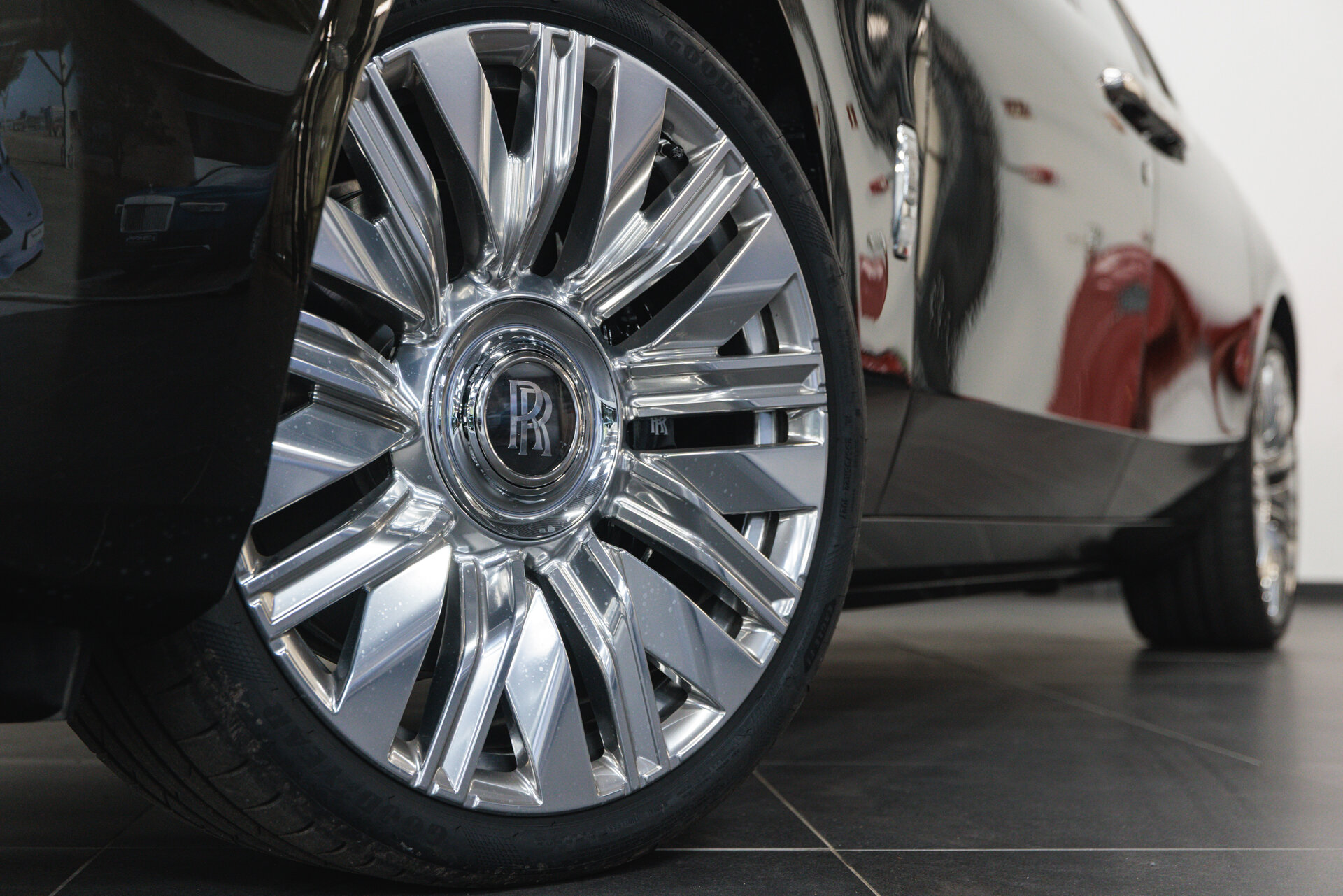 Rolls-Royce Ghost - foto 17