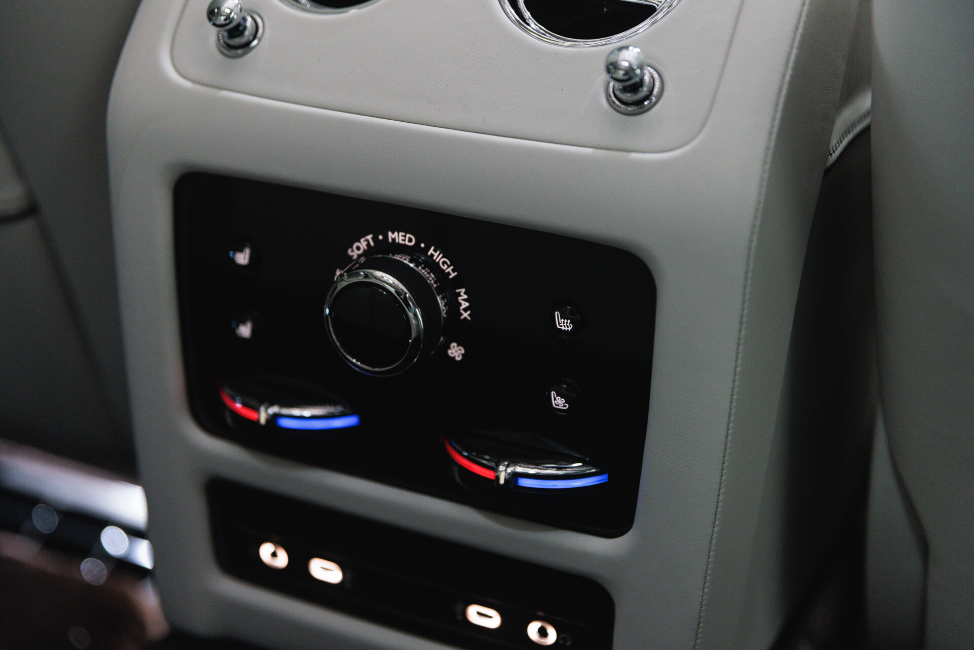 Rolls-Royce Ghost - foto 29