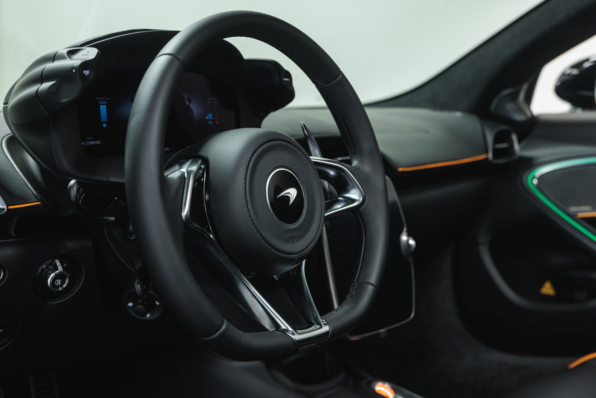 McLaren Artura - foto 15